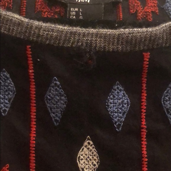 H&M Aztec Sweater - Picture 5 of 5